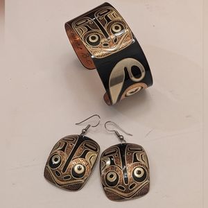 Elegant Black and Gold Jewelry Set